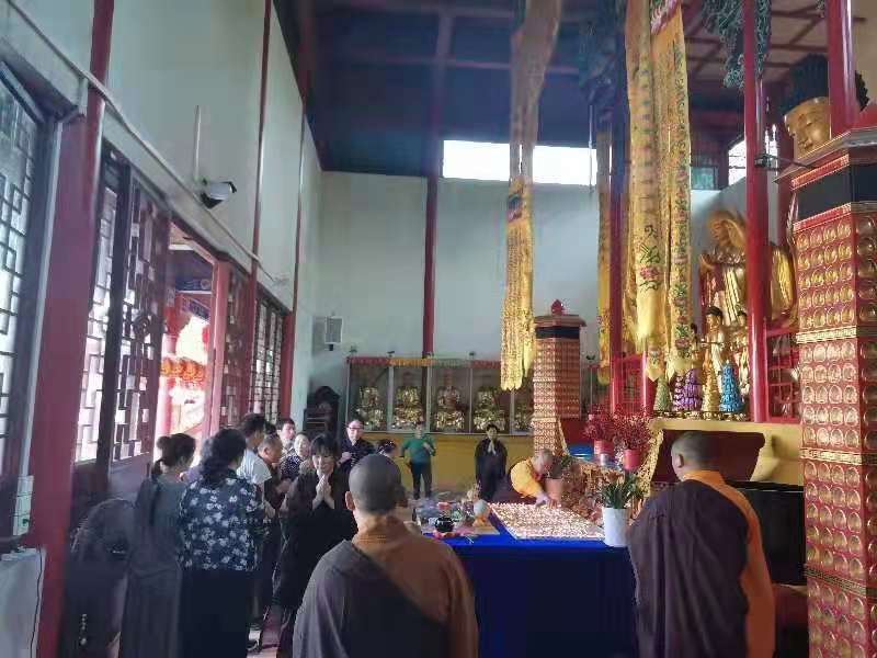 88彩票文殊菩萨圣诞祈福助考法会圆满